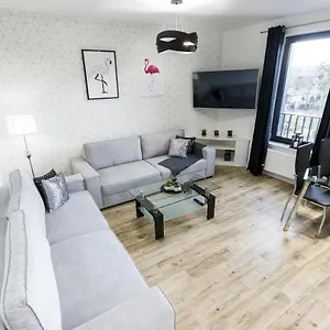 https://new-big-apartment-old-town-3-rooms-parking-viewpoint.hotelswroclaw.com